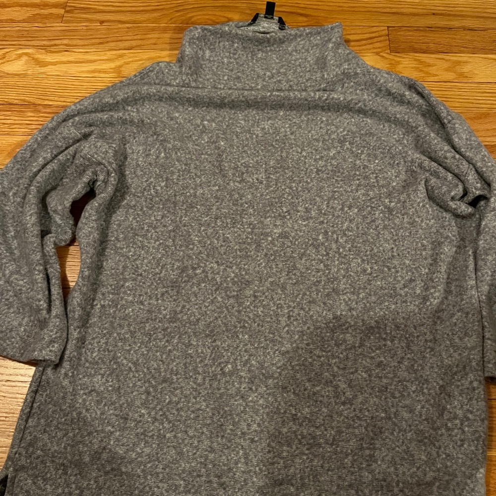 Banana Republic Gray Turtleneck Sweater